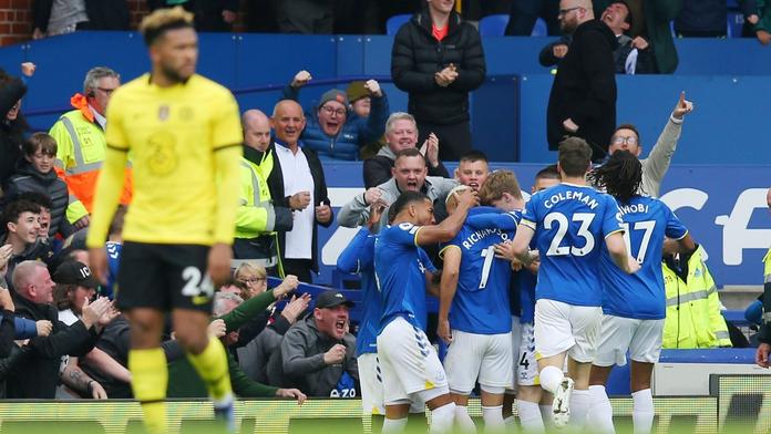 Zachraňující se Everton skolil favorita z Chelsea, rozhodl Richarlison
