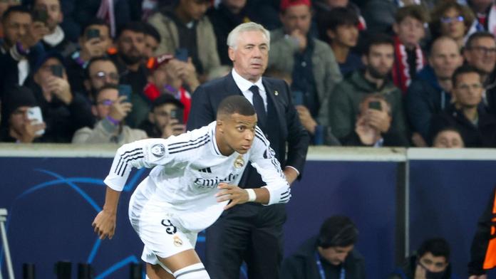 Mbappé Ancelotti fotbal Real