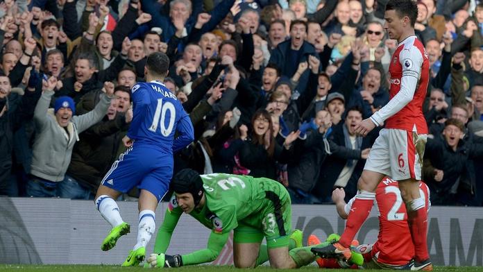 Báječný Hazard, fatál Petra Čecha: Tak Chelsea potupila Arsenal