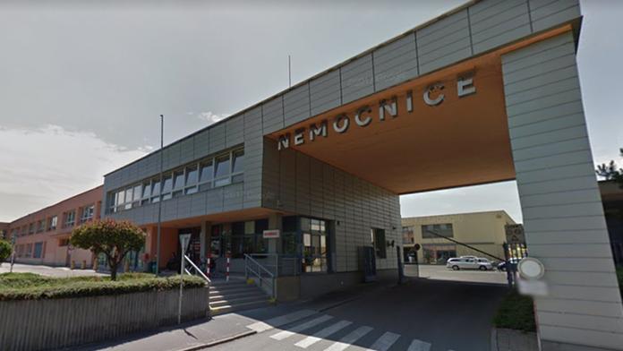 Konflikt v Břeclavi: Příbuzní pacienta napadli lékařku a sestry!