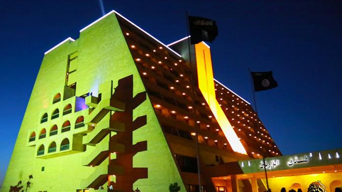 SUPERHOTEL Islámského státu: Luxusní dovolená pro džihádisty