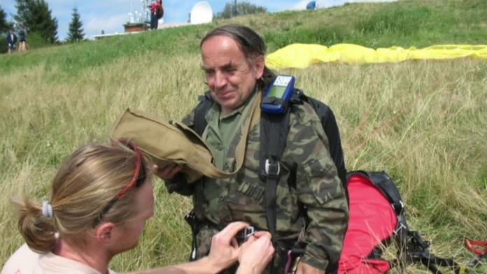 Legendární tramp Kid, který rozdával radost na Jablonecku, umrzl před maringotkou