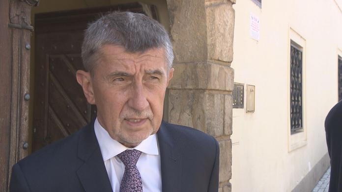 Nakažených bude v Česku přibývat. Babiš řekl, jak vláda plánuje zakročit