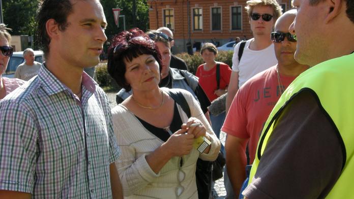 TO JE GÓL! Organizátorovi protiromských protestů KOHOUTOVI UTEKLA ŽENA S ROMEM!