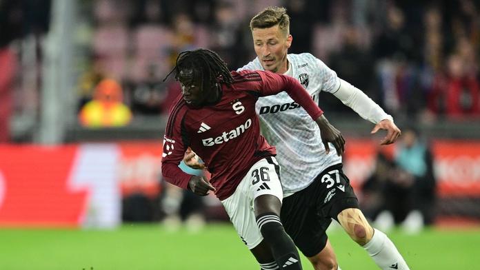 Zdecimovaná Sparta kontumace nevyužila. S Plzní se rozešla bez branek