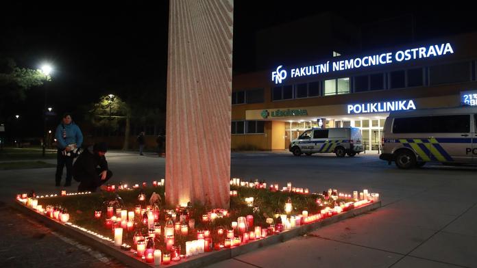 Stav kriticky zraněné ženy se ještě zhoršil! Lékaři bojují o její život