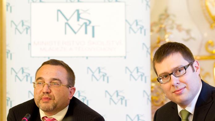 Nantl bude šéfem školství. Podle Dobeše má podporu Nečase