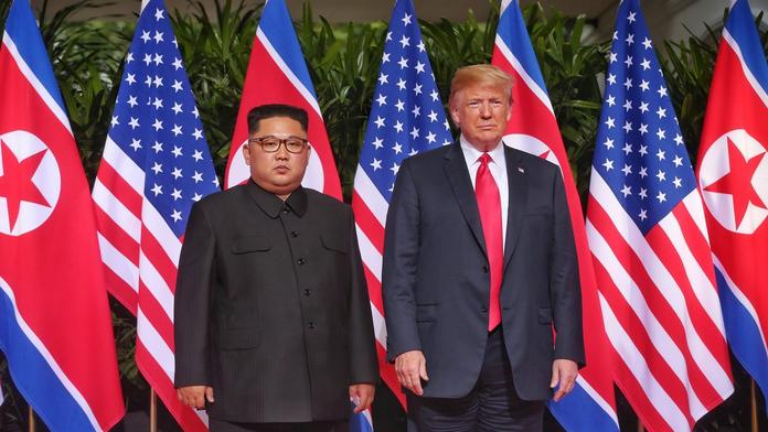 Donalda Trumpa a Kim Čong-un