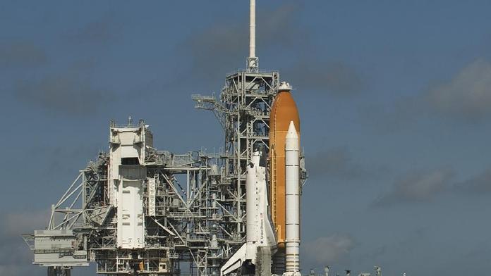 NASA obejvila další trhlinu na raketoplánu Discovery. Už čtvrtou
