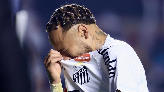 Neymar obrečel nejkrutější debakl kariéry: Je to extrémní hanba