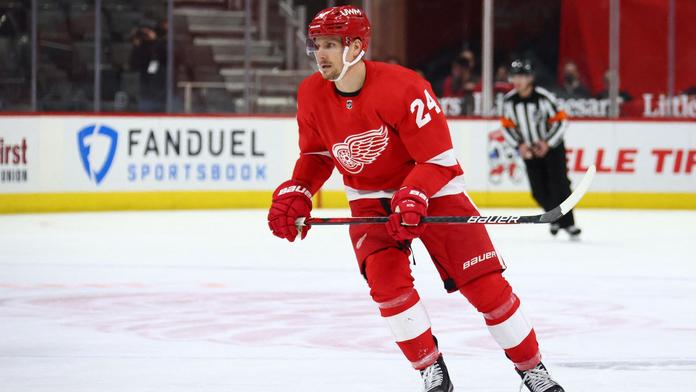 Po dvanácti zápasech konec. Slovenský hokejista mění v NHL dres