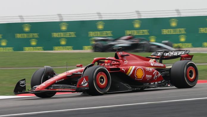 Ferrari chystá do Miami velkou novinku. Tým bude zbarvený do modra