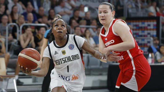Kapitánka českých basketbalistek končí kariéru. Čeká potomka, nadále bude trenérkou