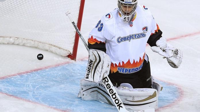 ČARODĚJ Štěpánek v KHL: Kryl 41 střel a podržel svůj tým!