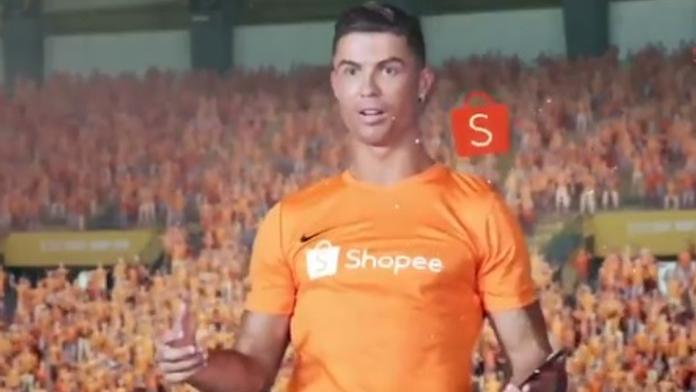 Nejhorší reklama v dějinách fotbalu? Ronaldo neváhal a zaprodal se