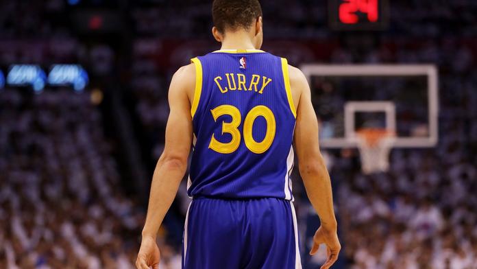 Warriors na pokraji vyřazení! Obhájce titulu dostal další direkt!