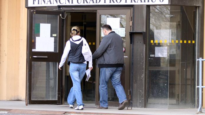 Potřebujete na finanční úřad? Na konci roku mají omezený provoz!
