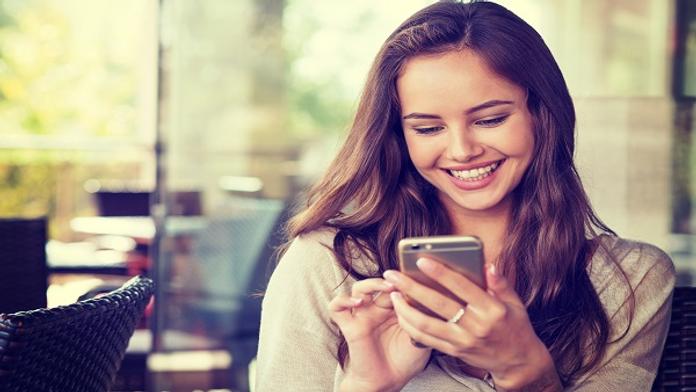 SAZKAmobil teď rozdává ke každé nové SIM kartě data zdarma nebo volání a SMS za korunu