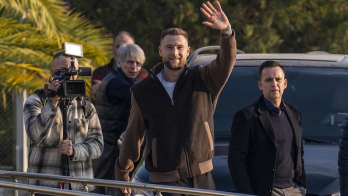 Škriniar fotbal Fenerbahce Istanbul přílet