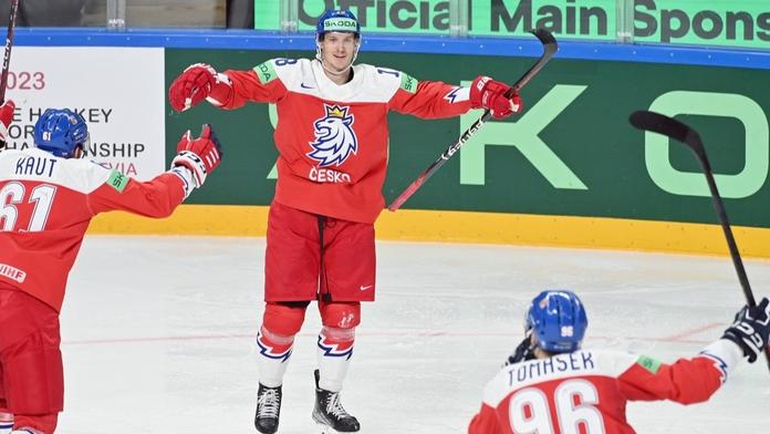 Nejlepším hráčem mistrovství byl vyhlášen Lotyš, v All-Star týmu je Kubalík
