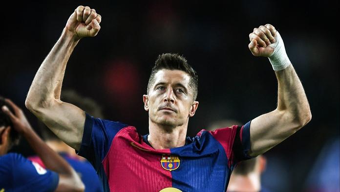 Lewandowski Barcelona fotbal