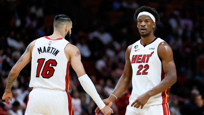 NBA zná kompletní obsazení play-off. Miami a Minnesota jdou dále z předkola