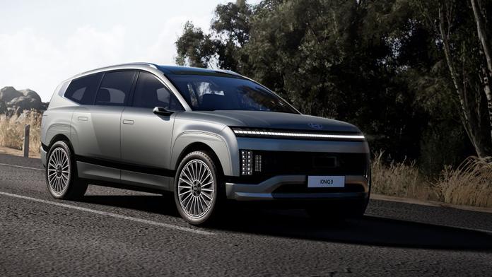 Nový  král se spoustou prostoru a inovací. Hyundai chce měnit definici elektromobility