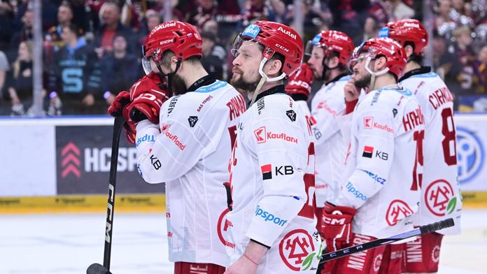 První selhání rozhodčích v extralize. Třinec okradli o regulérní gól