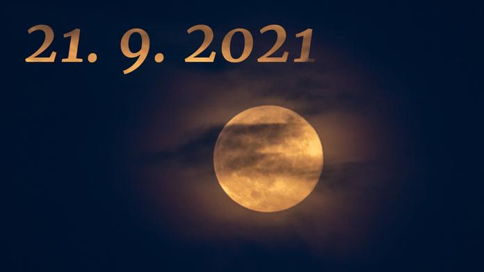 V noci byl magický úplněk v Rybách. Neřešte nespavost alkoholem