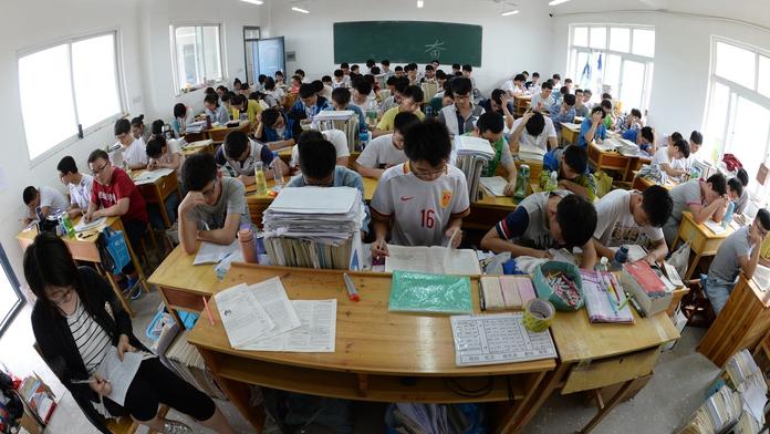 GaoKao: Zvládli byste přijímačky na univerzitu v Číně? ZKUSTE TO!