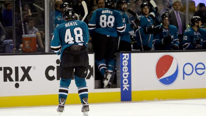 Hertl a olympiáda? Hodně nejisté! Co řekl trenér San José?