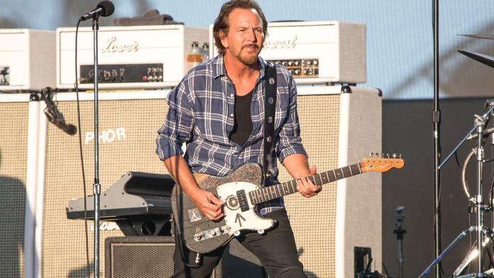 Pearl Jam ruší svůj koncert v Praze, frontman Vedder má problémy s hlasem