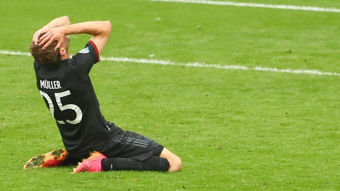 Trapas nizozemské televize. Divákům pustila nacistickou hymnu
