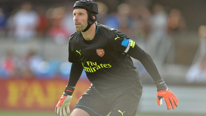Nová éra! Čech vedl Arsenal jako kapitán, zůstane mu páska?