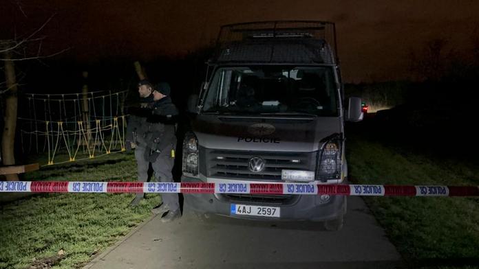 Nejmladší oběti z Čakovic byly dva roky. Policie zveřejnila detaily případu