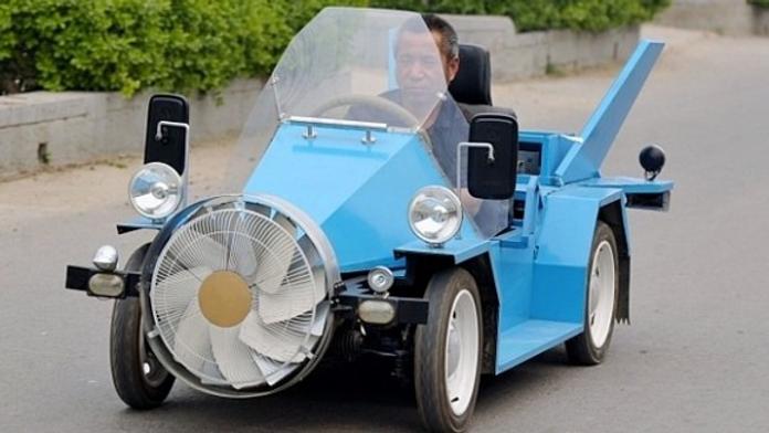 Auto na vítr vypadá jako z pohádky. Dokáže ale jet 140 km/h