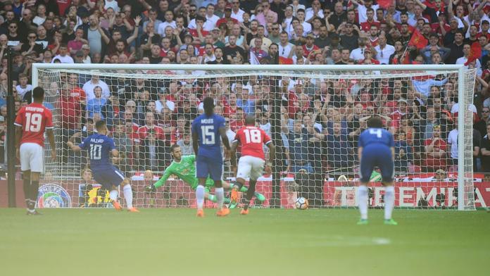 Hazardova penalta rozhodla: FA Cup ovládla po 8 letech Chelsea!