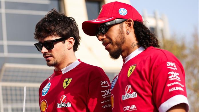 Jel jsem dobře, ale Ferrari je příliš pomalé, ať dělám cokoliv, říká Leclerc