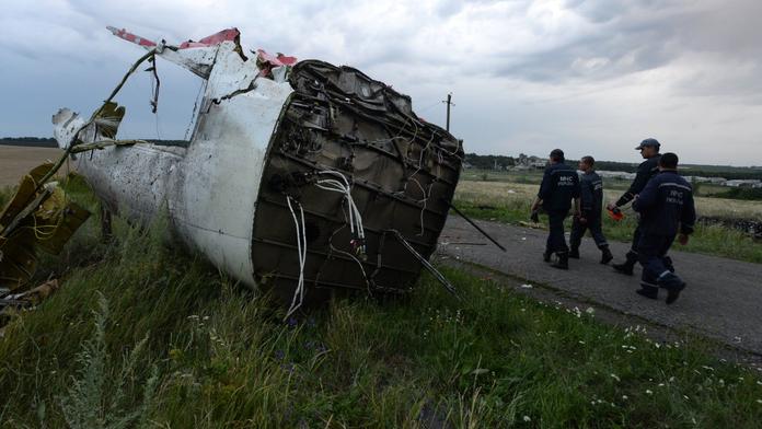 Proč se zřítil malajsijský boeing? PĚT DĚSIVÝCH TEORIÍ