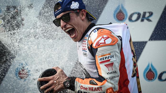 Márquez se stal mistrem světa v MotoGP! Dařilo se i Čechům v Moto3