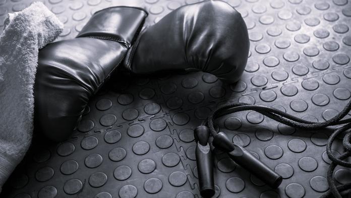 Tragická smrt mladého talentu. Boxer se snažil bránit sestru, byl zabit mačetou