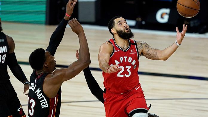 VanVleet nastřílel přes 50 bodů! Utah se vrátil na vítěznou vlnu