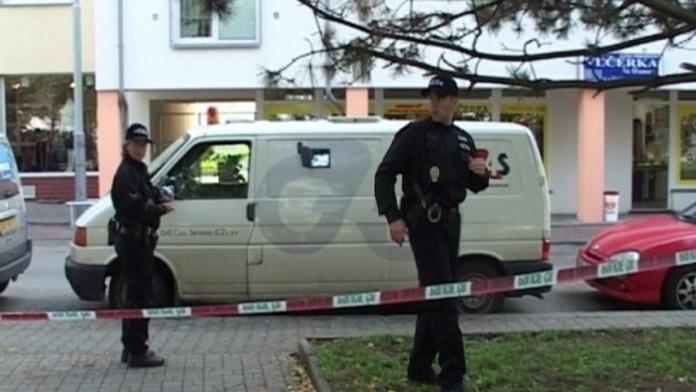 EXKLUZIVNĚ: Našlo se auto, se kterým uloupili čtyři miliony