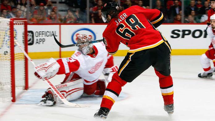 Jágr poprvé skóroval za Calgary! Přidal asistenci a byl za hvězdu