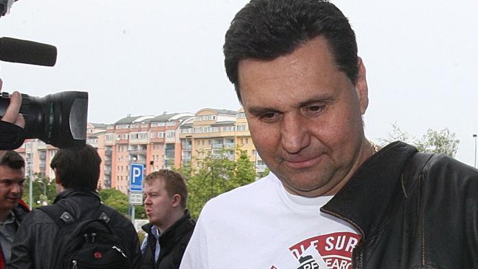 Růžička bude jezdit s kočárkem! Otce dítěte dohodil dceři sám