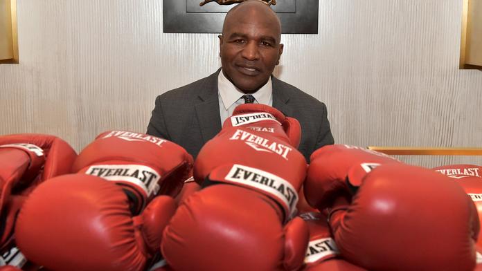 V plném tréninku je i boxer Holyfield, dojde k očekávané odvetě?