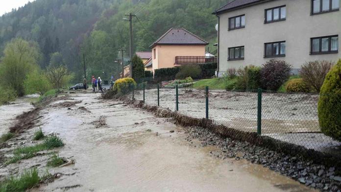 V neděli padaly rekordy! Rychlé tání sněhu může způsobit povodně