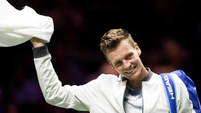 BUM BUM! Berdych je ve finále, může poprvé obhájit