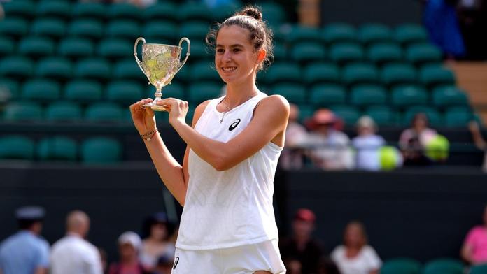 Nejlepší volej Wimbledonu? Slovenská šampionka ozdobila finále svým úderem