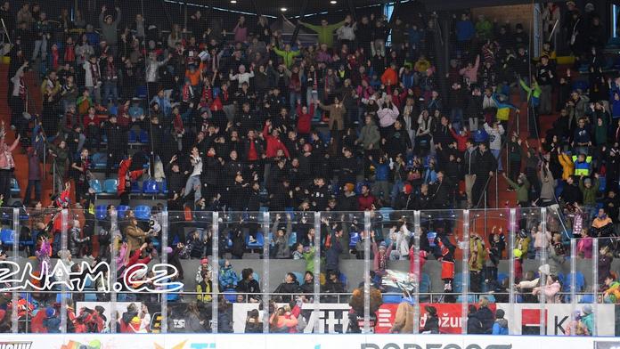 Přes pět tisíc diváků na žákovský hokej. Hradec překonal národní rekord